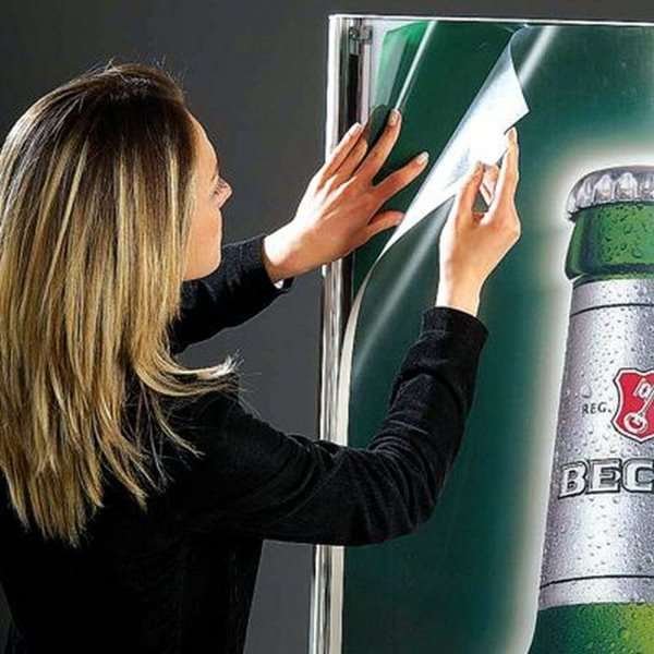 LED Totem Elipse Leuchtsäule – Doppelseitig, 60x170 cm | Elegante & Robuste Innenraumbeleuchtung